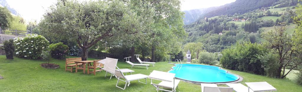 Hotel Klotz San Leonardo in Passiria Bagian luar foto